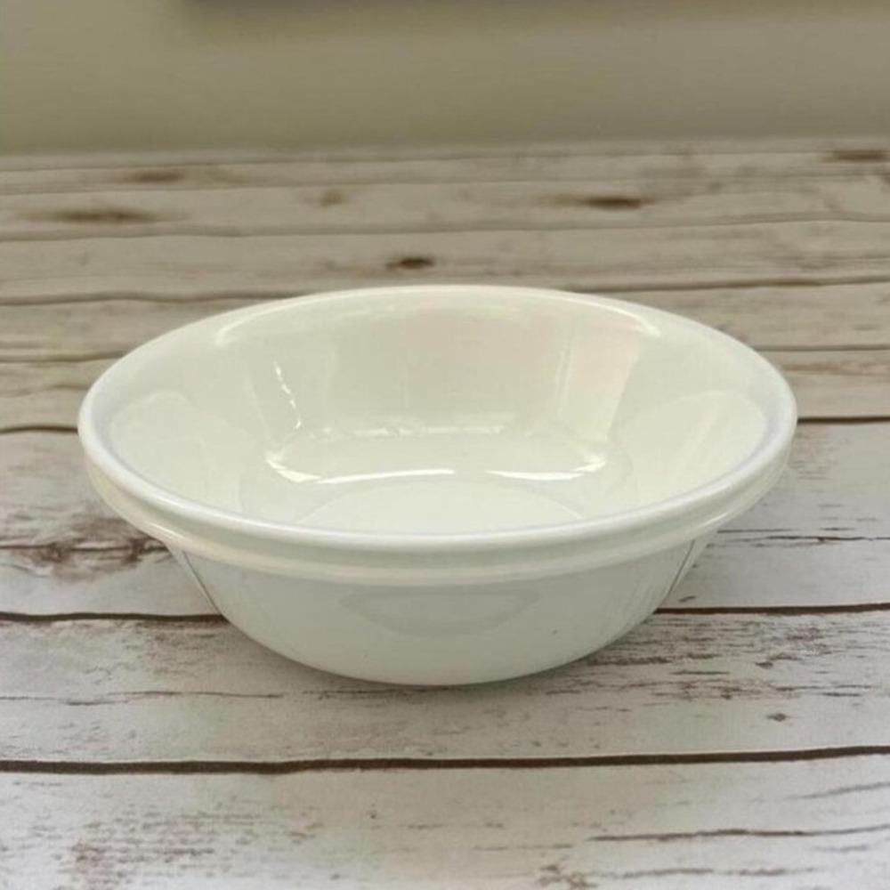 Corelle Ceramic Cereal Bowl White Minimalist Round Glossy 6.25in
